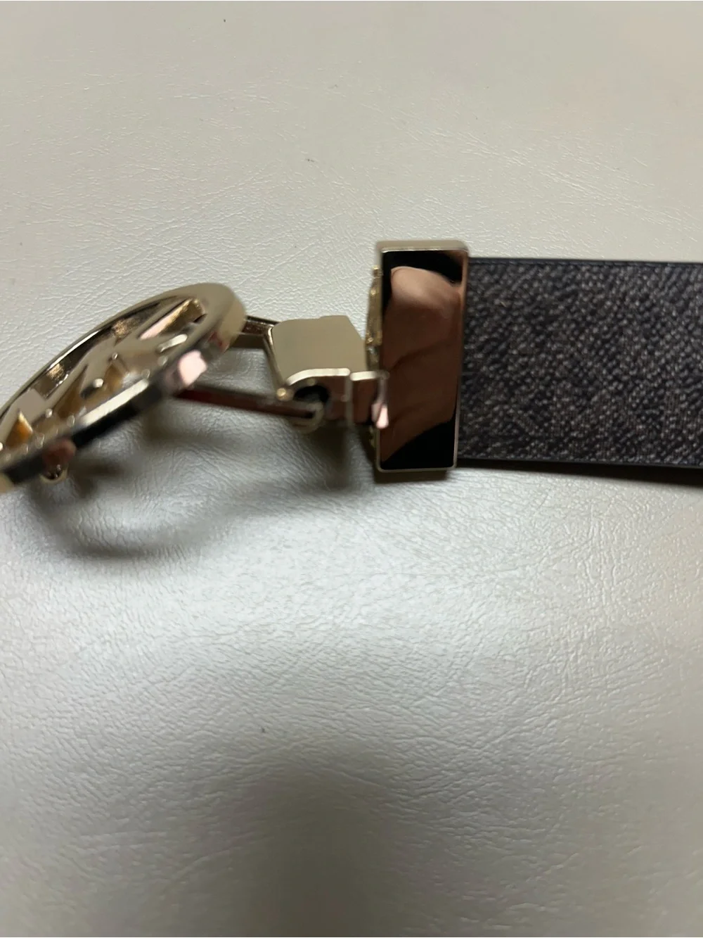 Reversible Black/Brown Michael Kors Women's Leather Belt with Logo Buckle